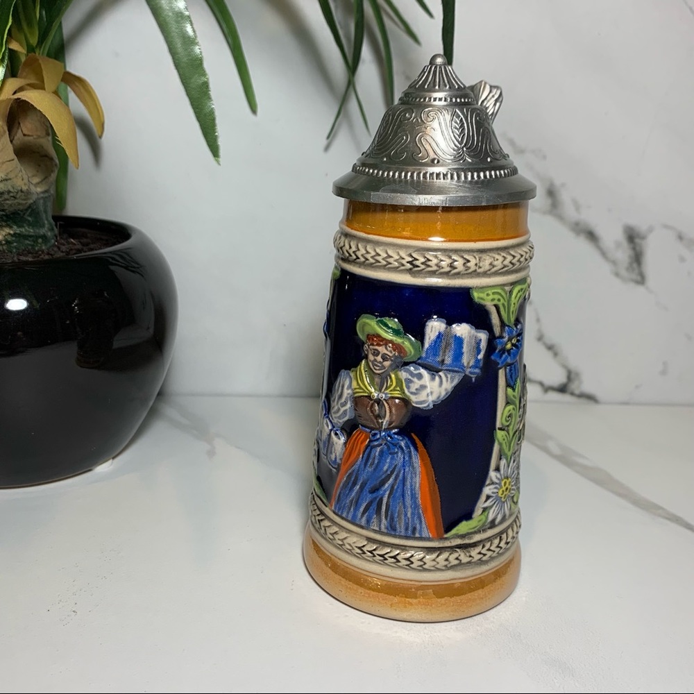 Vintage West Germany Gerz stein.  Excellent condition for the collector.